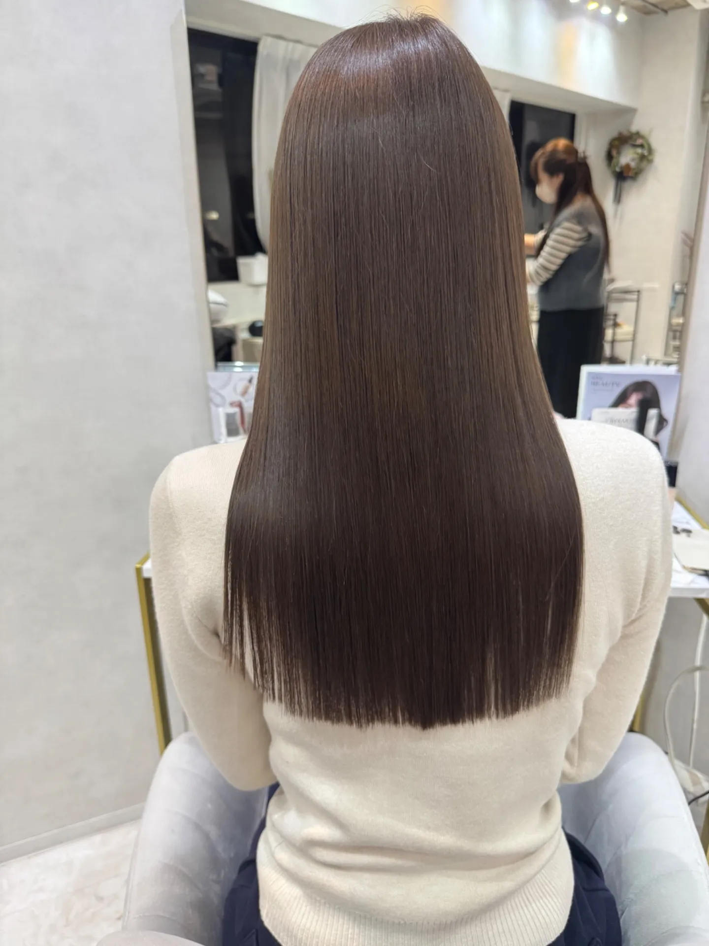 wugglaオリジナル縮毛矯正!注目のエメラルドストレート美髪矯正で柔らかい自然なストレートに【渋谷/美容室/美髪矯正】